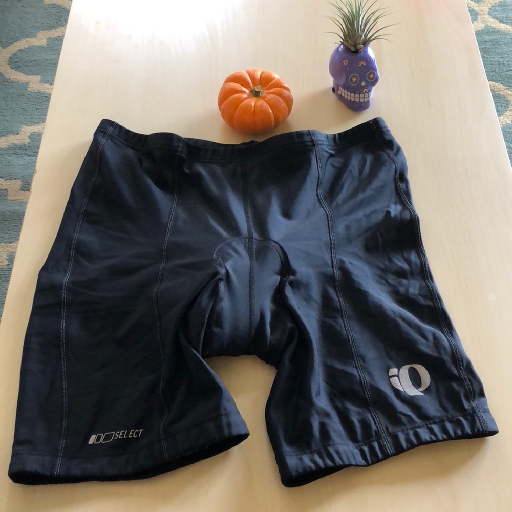 Black Pearl Izumi Bicycle Shorts